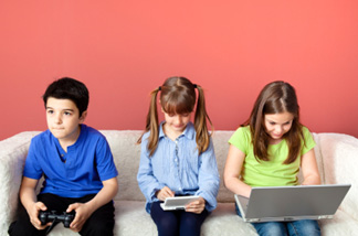 Online Data Protection for Minors
